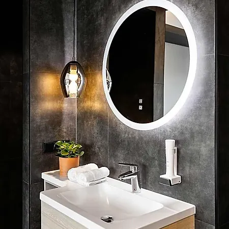 Phoenix7 Hotel 3*