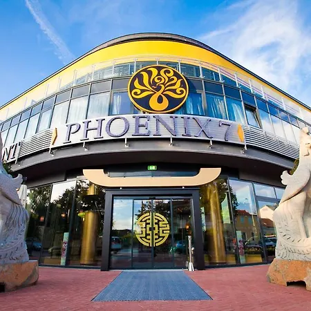 凤凰7号酒店 3* 默德林