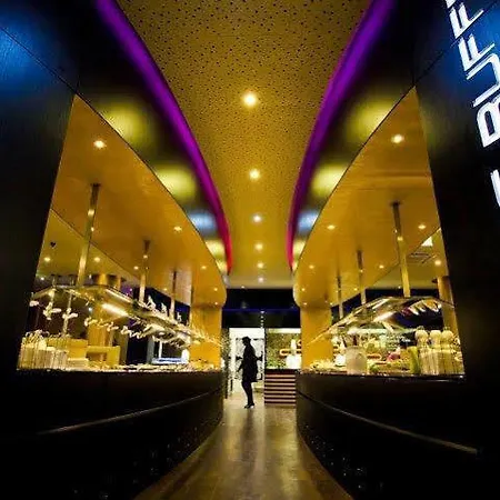 凤凰7号酒店 默德林